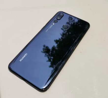 华为HUAWE丨nova4（华为nova4i）